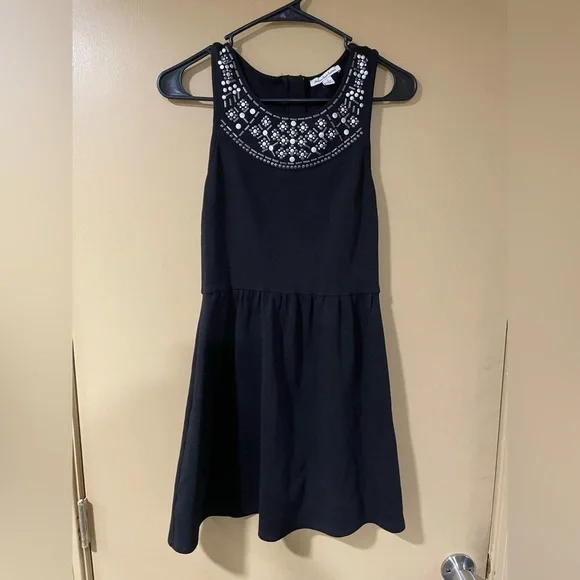 American Eagle Outfitters Elegant Black Studded Mini Dress - Picture 1 of 5